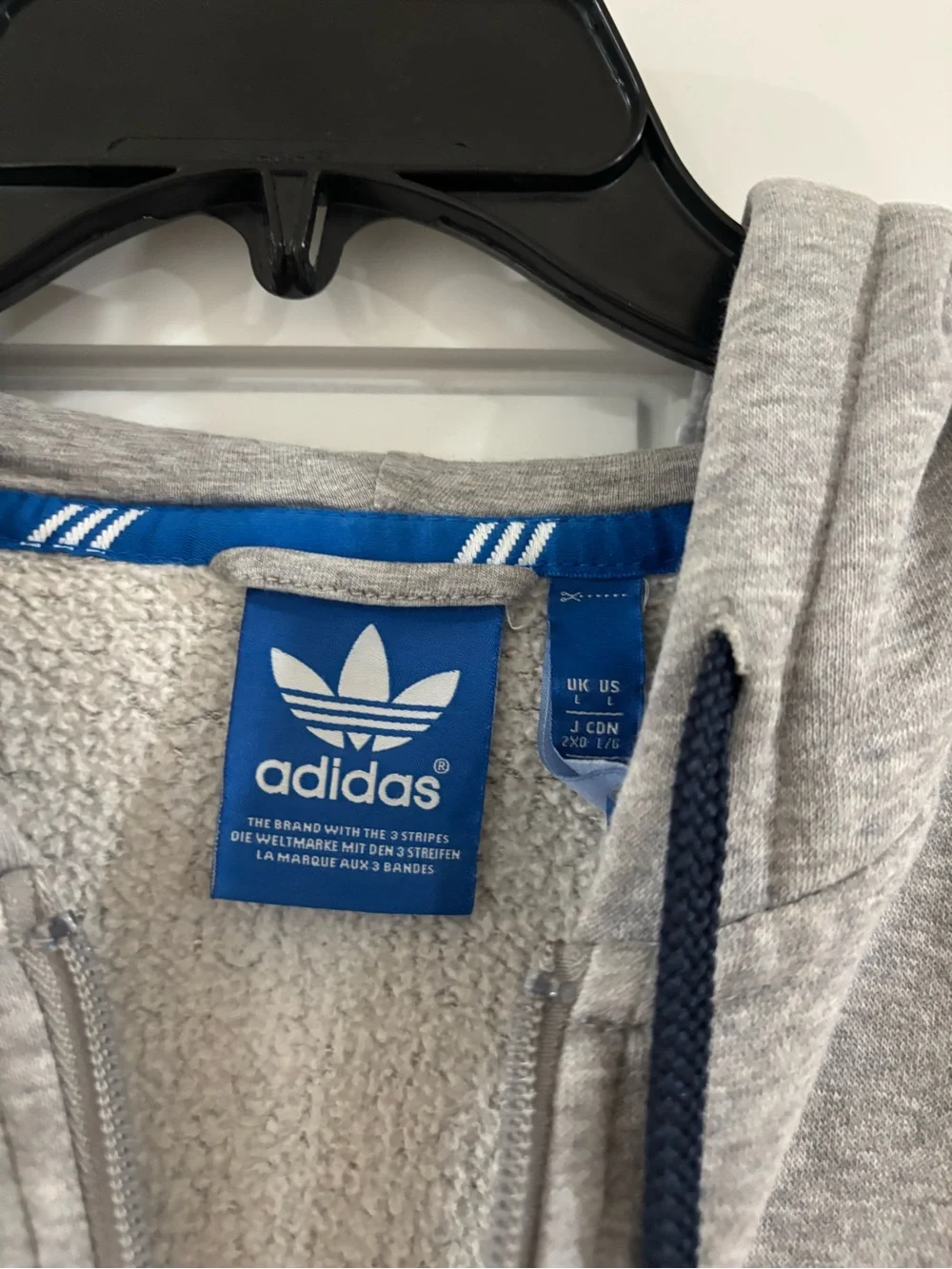 Vintage Adidas Men's Grey Zip-Up Hoodie in Size L *FORMERLY OMAR APOLLO’S*